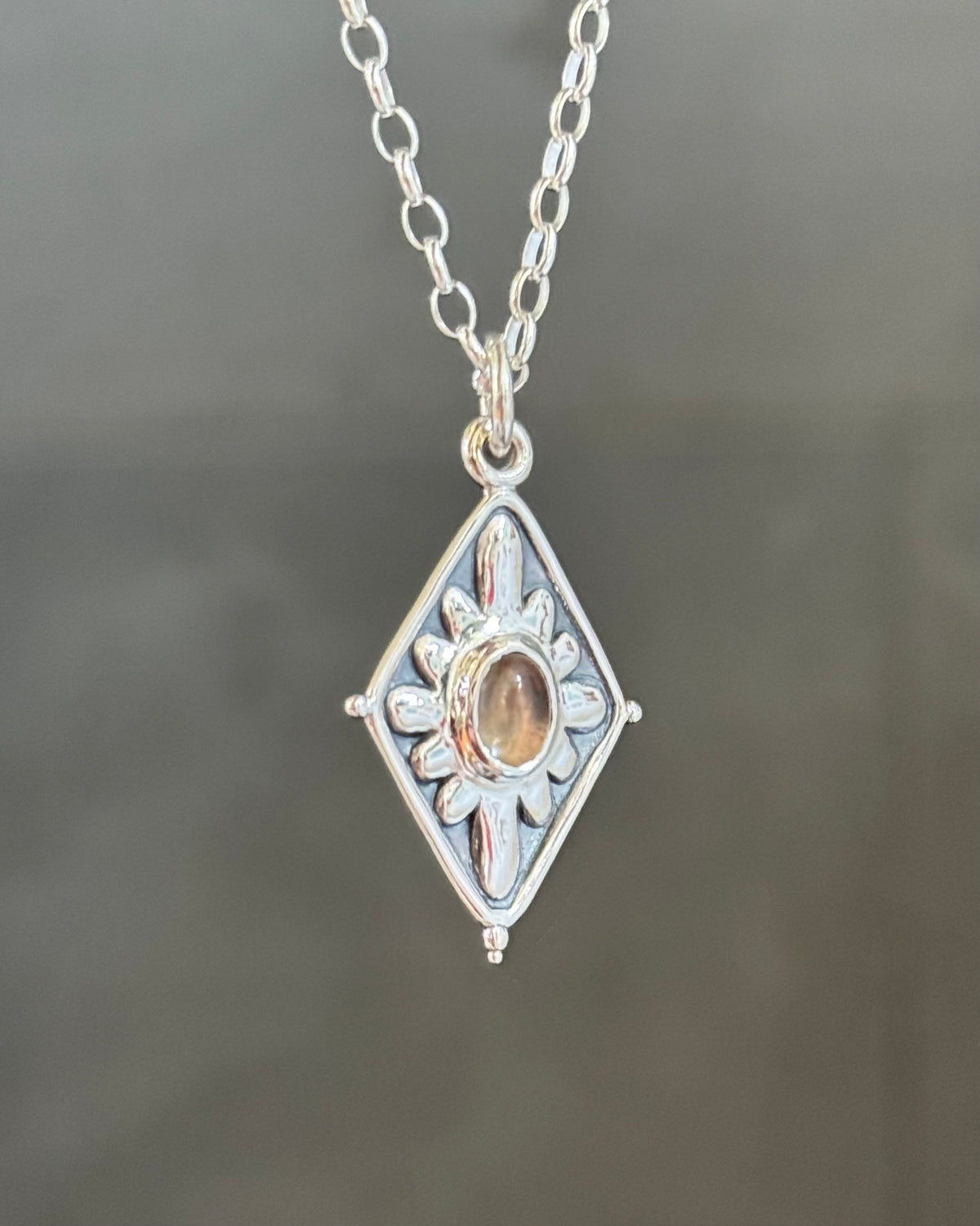 Diamond Flower Necklace Smoky Quartz