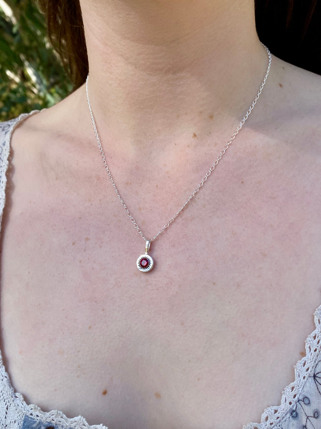 Sunshine Necklace Red