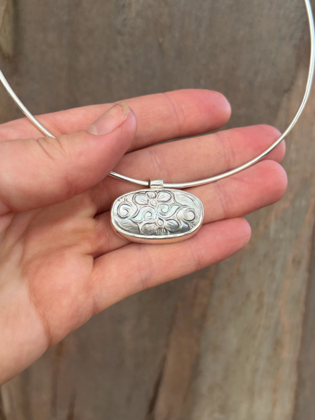 Engraved Mother of Pearl Wire Necklace