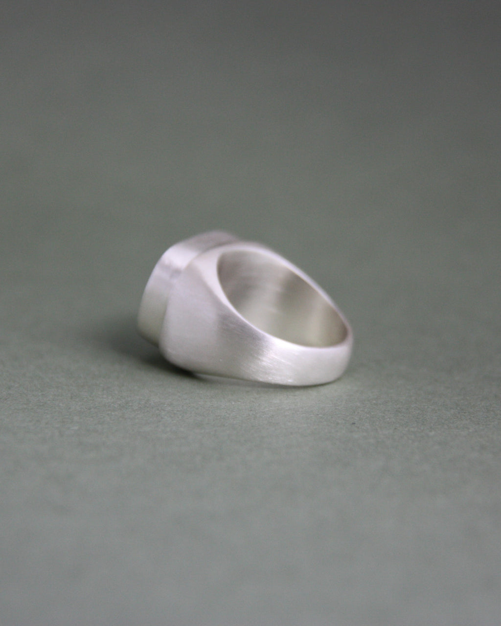 Abalone Signet Satin Finish T 1/2