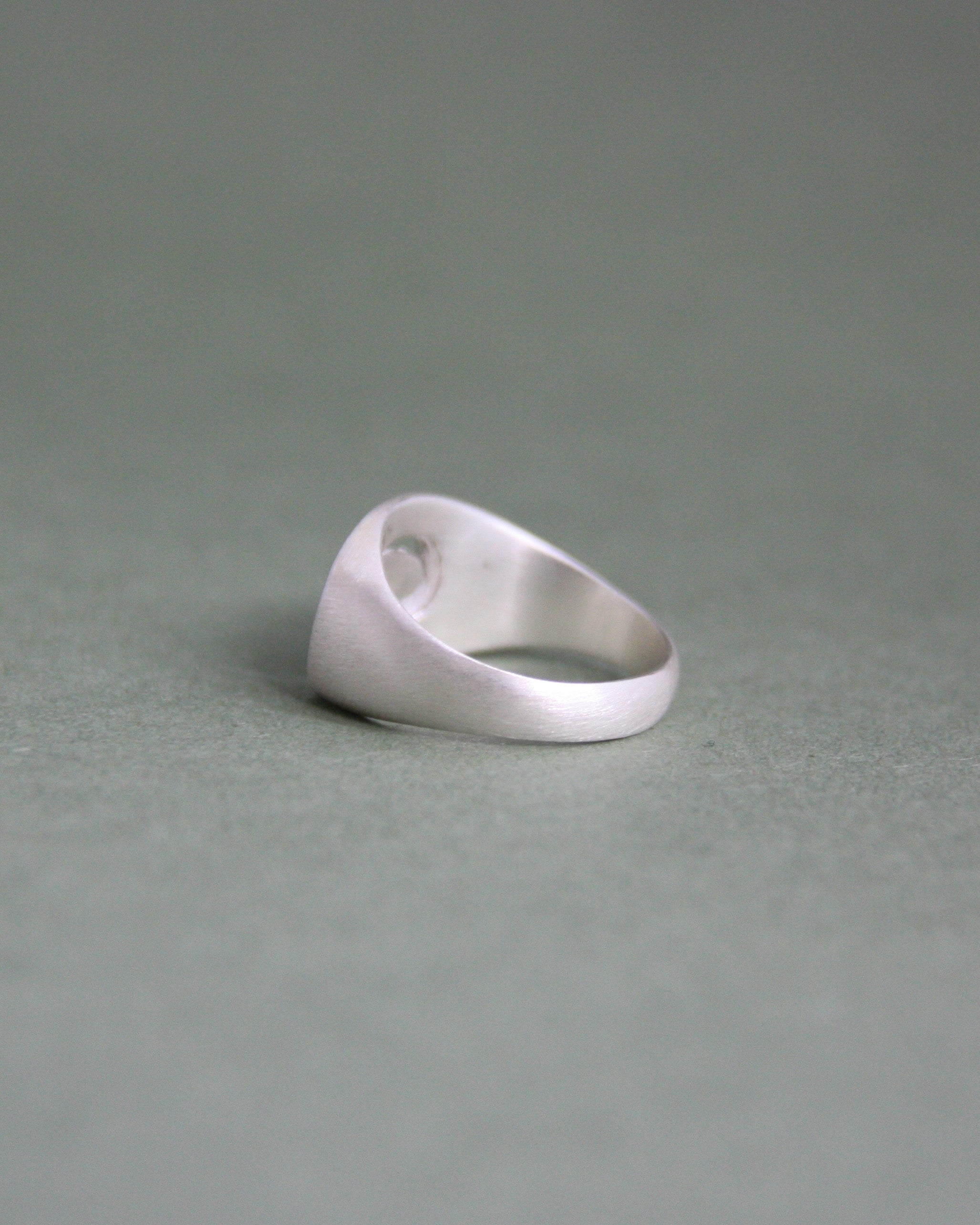 Spiral Signet Satin Finish L