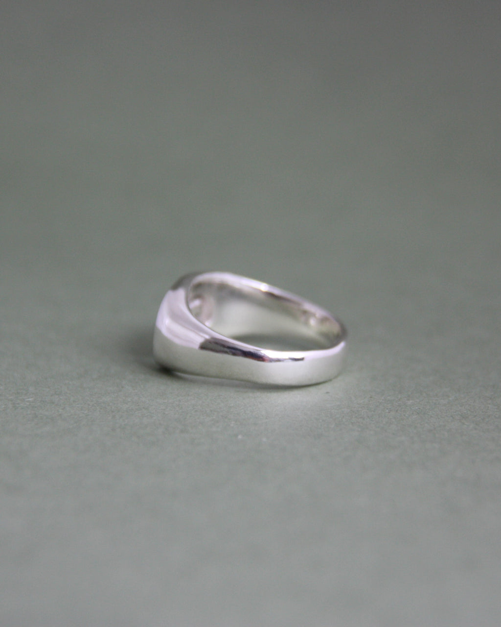 Spiral Signet U