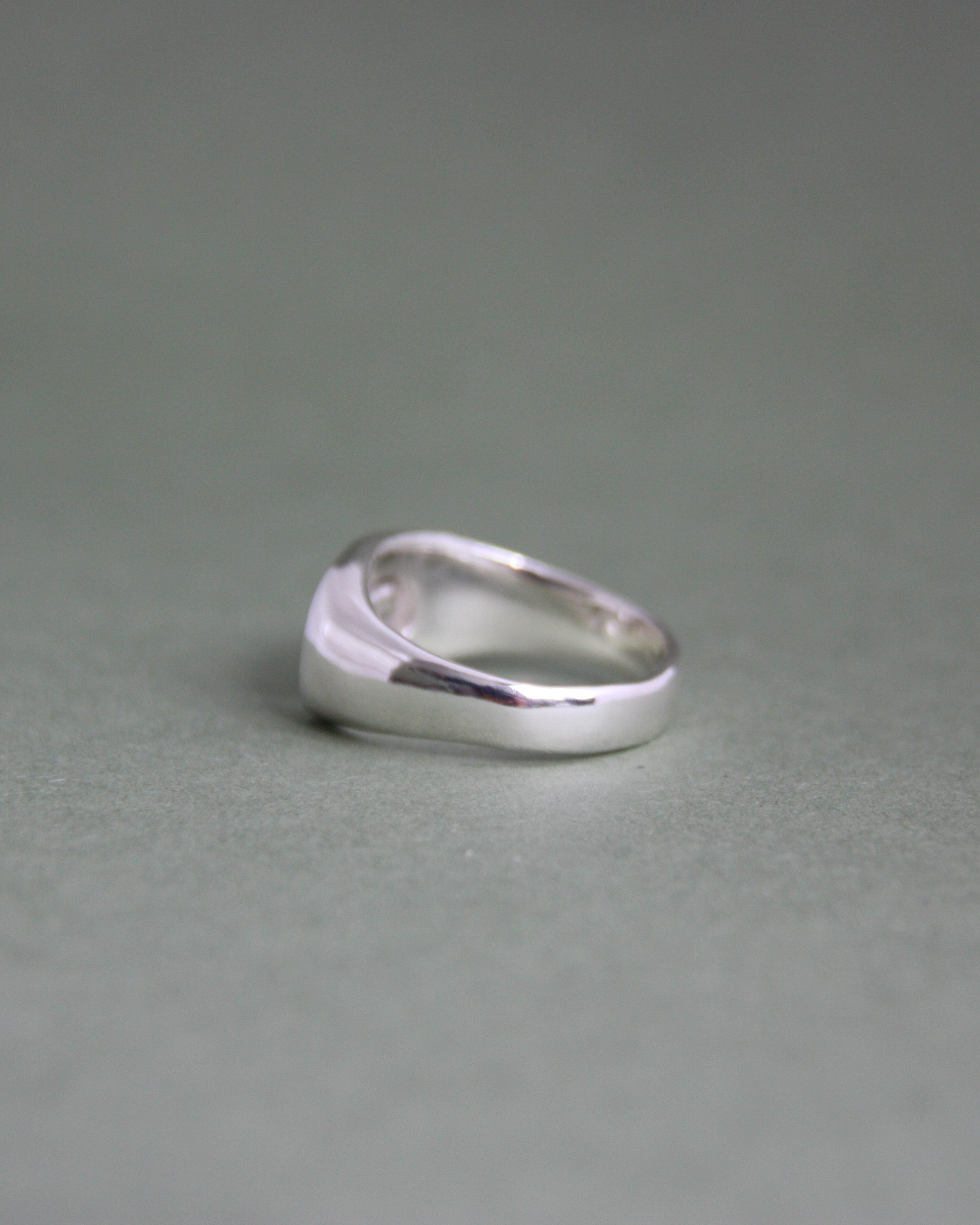 Spiral Signet U