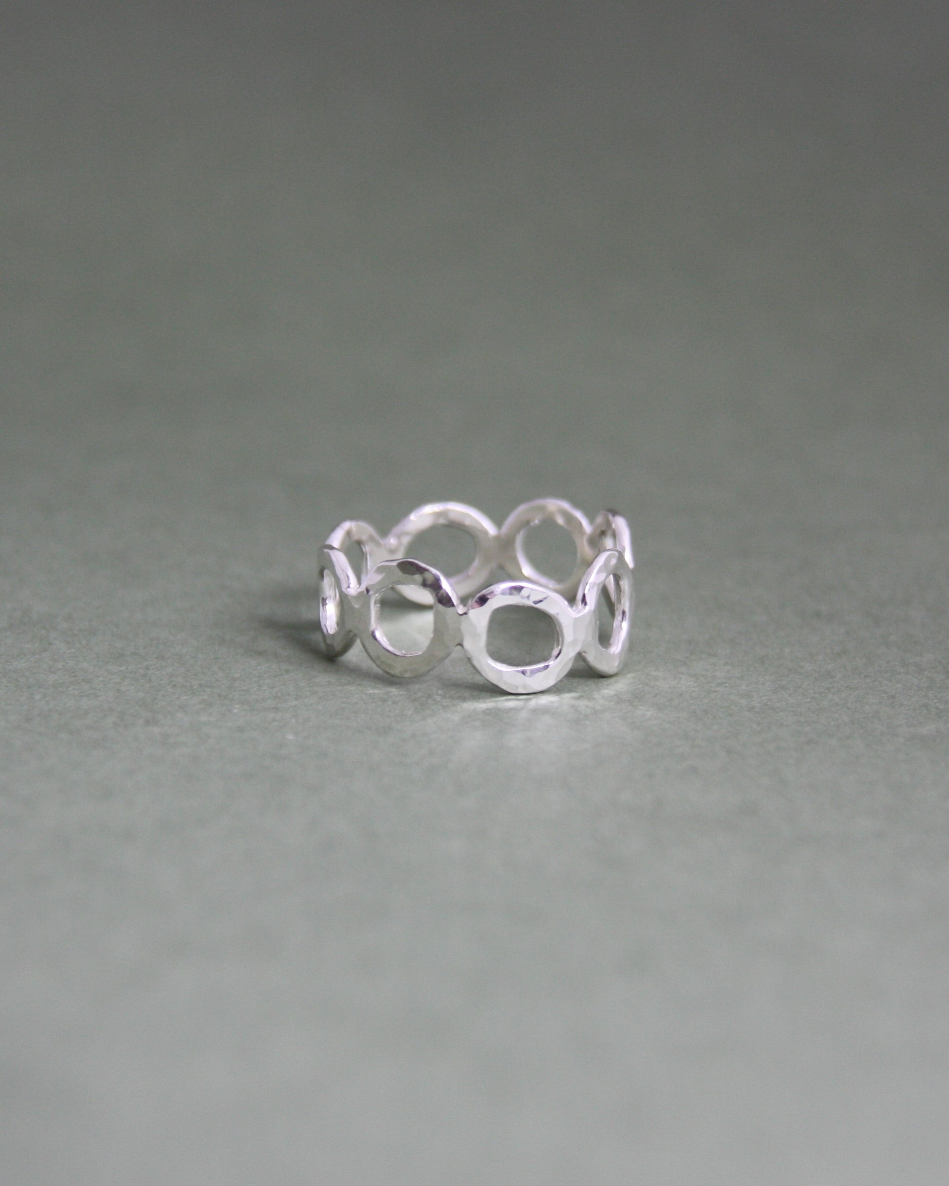 Endless Ovals V 1/2