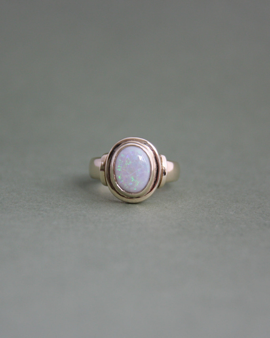 Junpier Gold & Opal Ring N