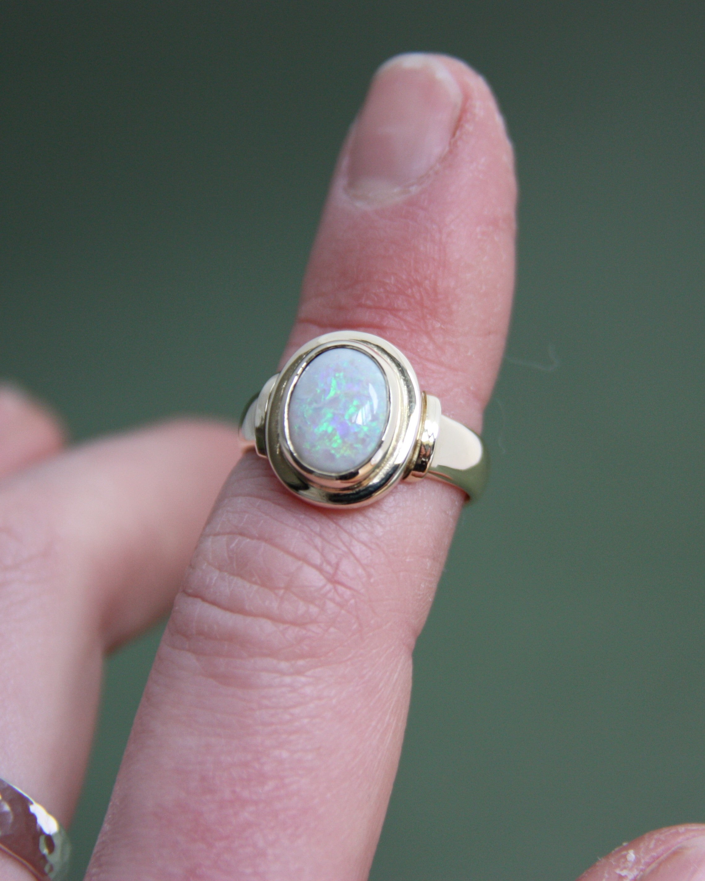 Junpier Gold & Opal Ring N