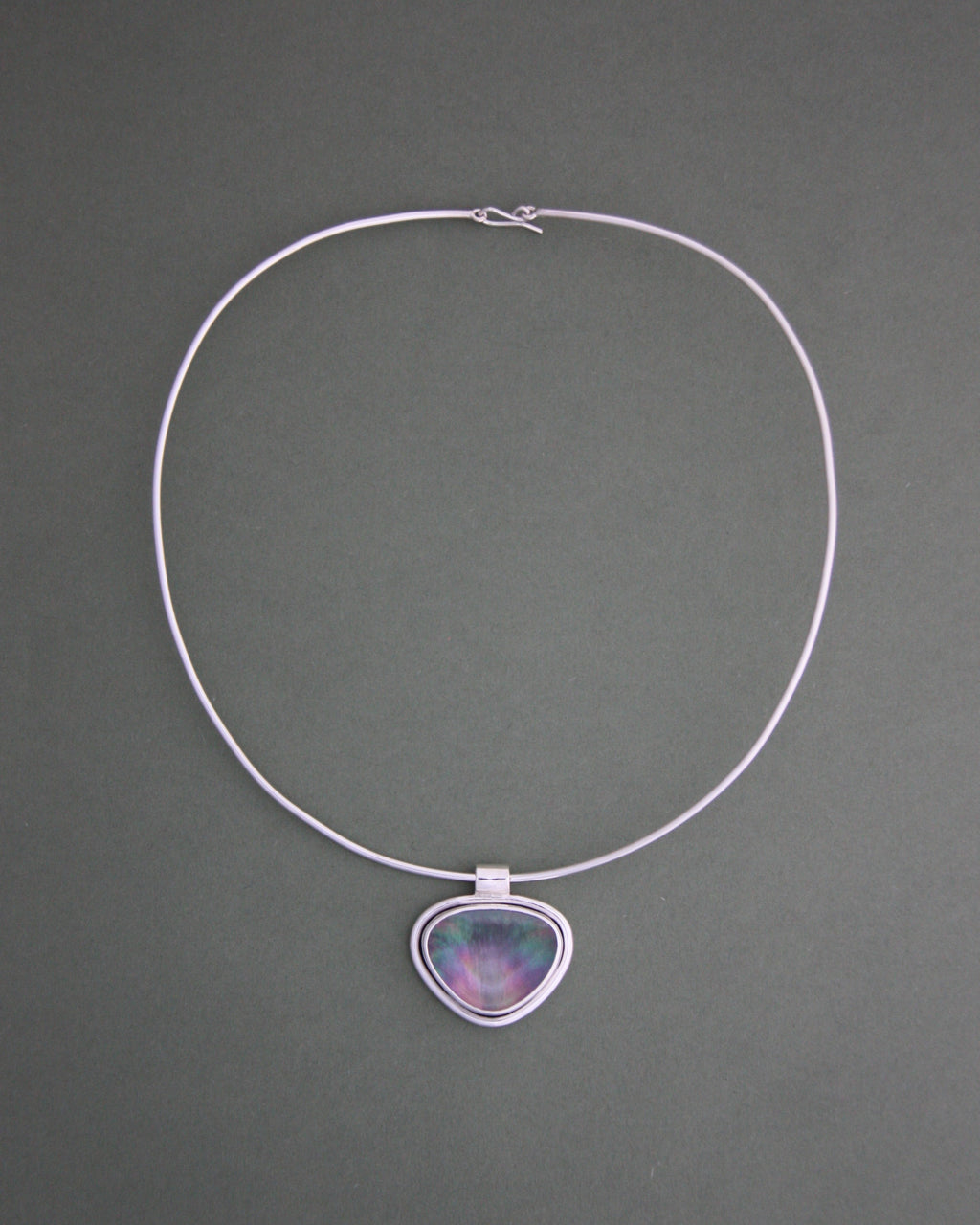 Mother of Pearl Wire Necklace