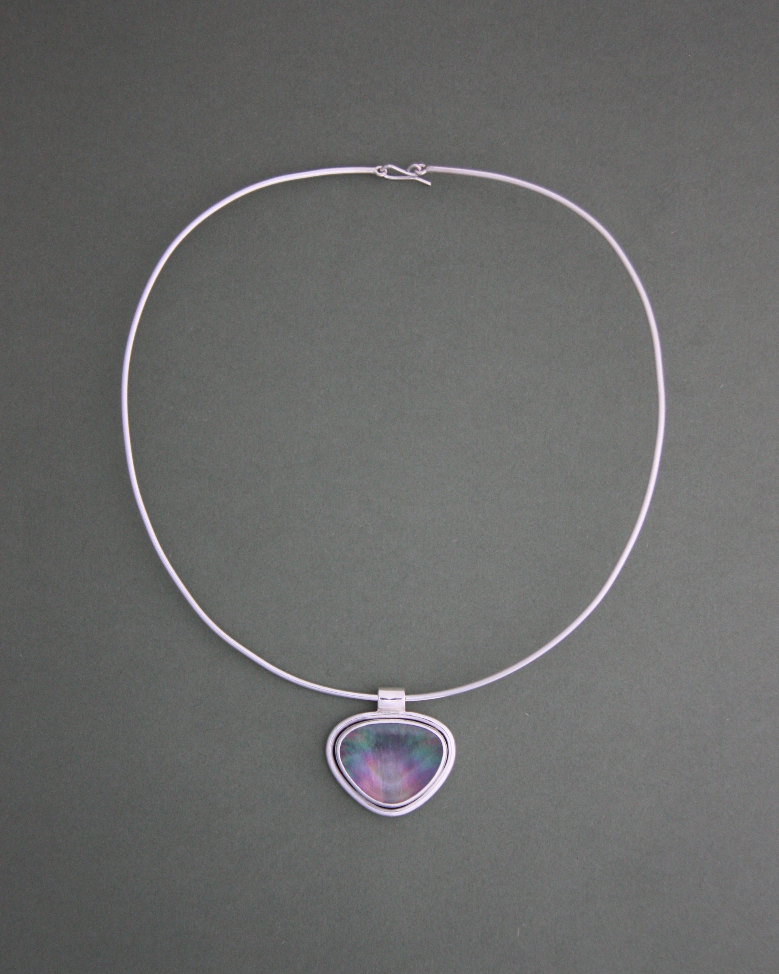 Mother of Pearl Wire Necklace