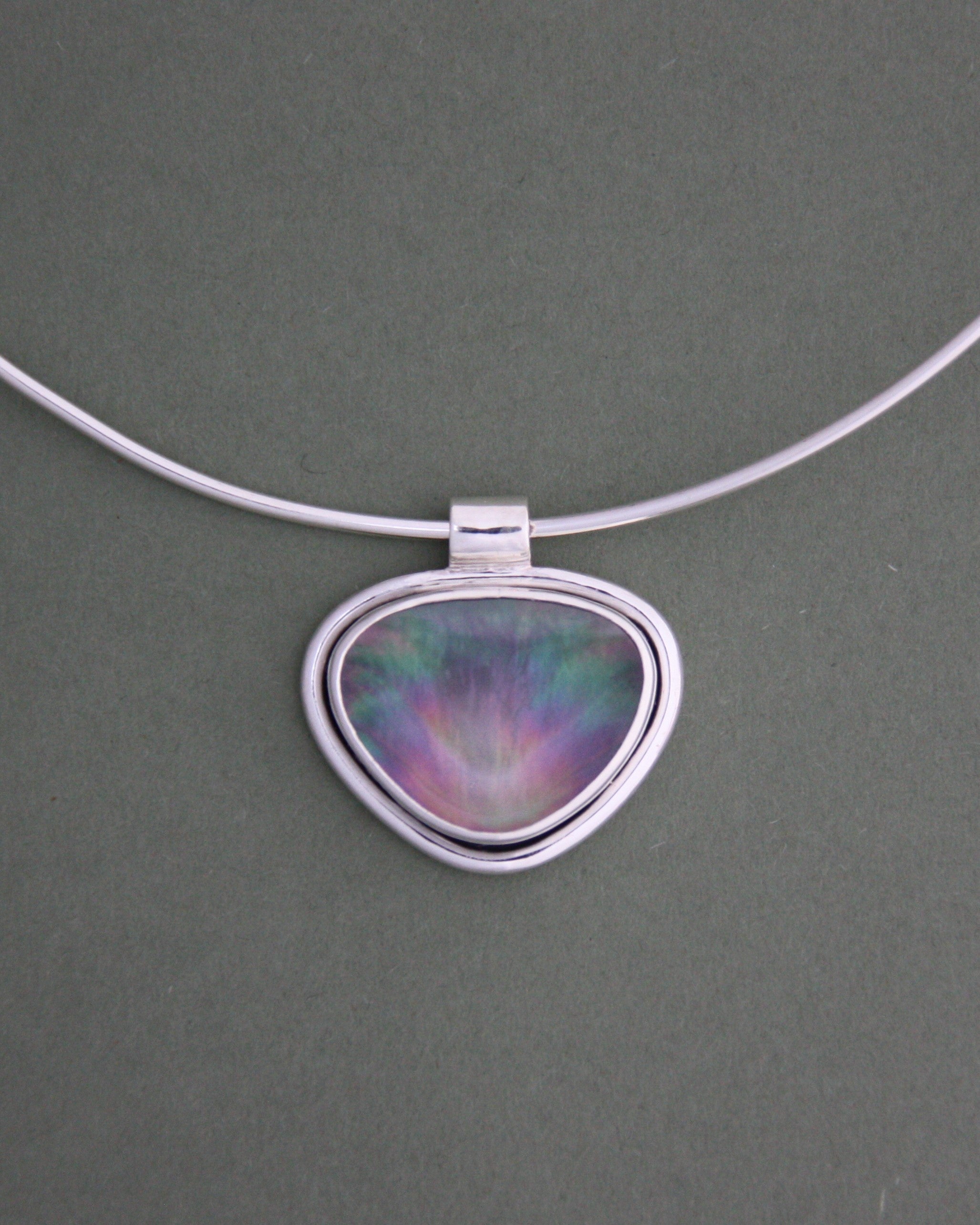 Mother of Pearl Wire Necklace