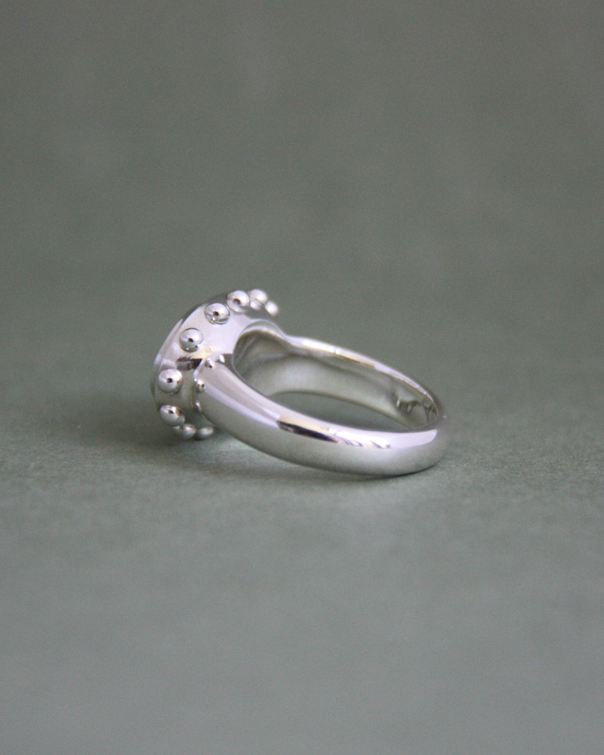 Studded Opal Ring N 1/2