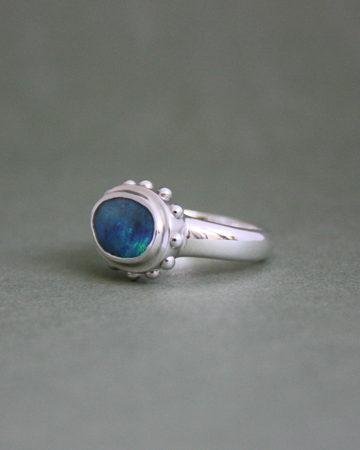 Studded Opal Ring N 1/2