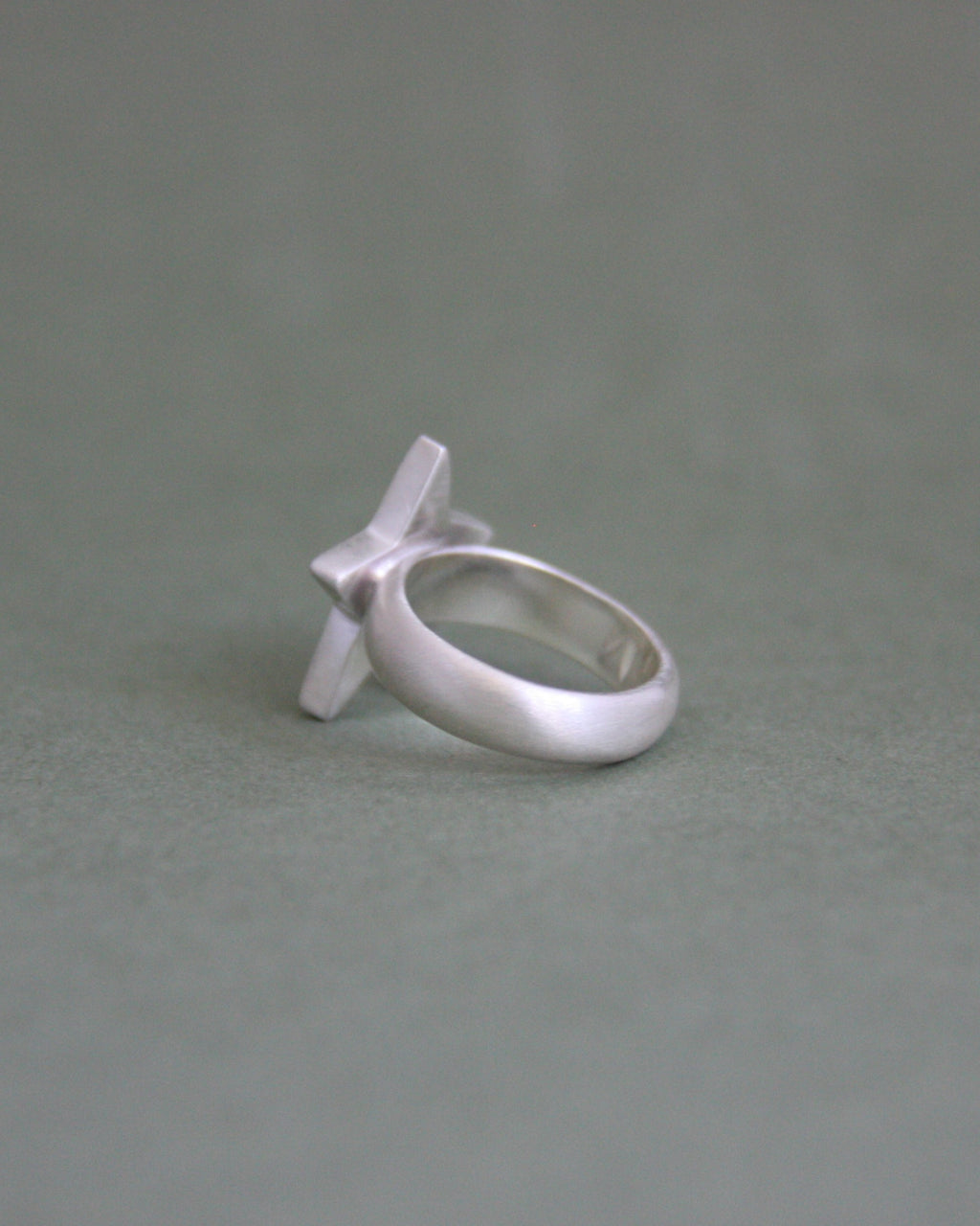 Lana's Star Ring H