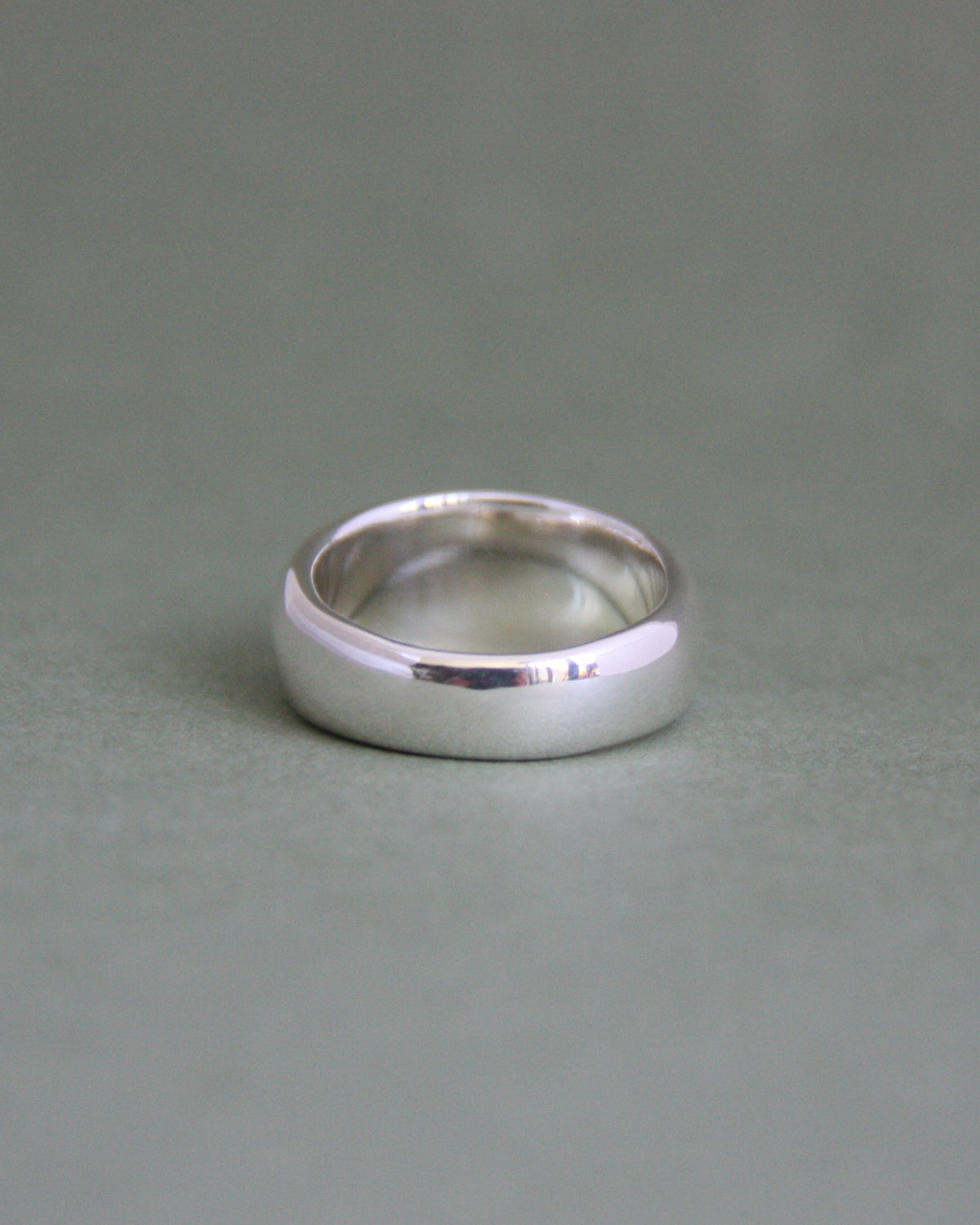 Fade Out Ring Opal & Sapphires P