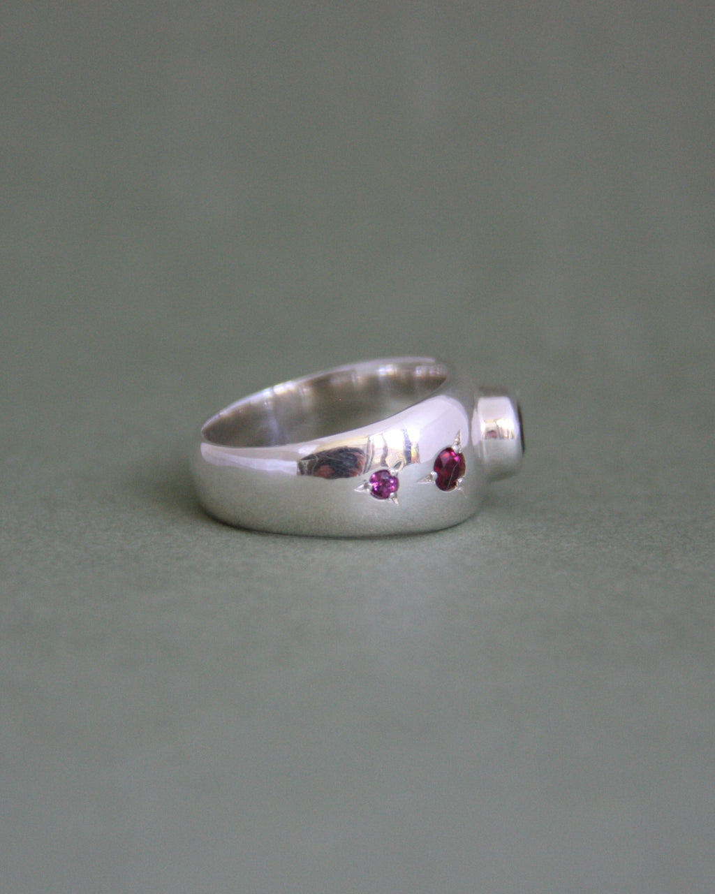 Fade Out Ring N