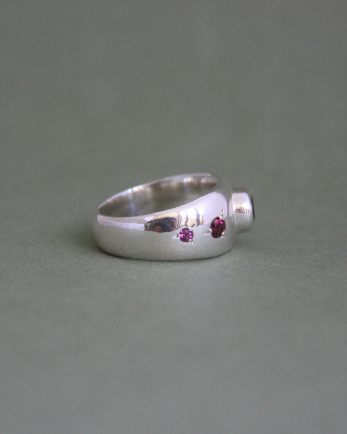 Fade Out Ring N