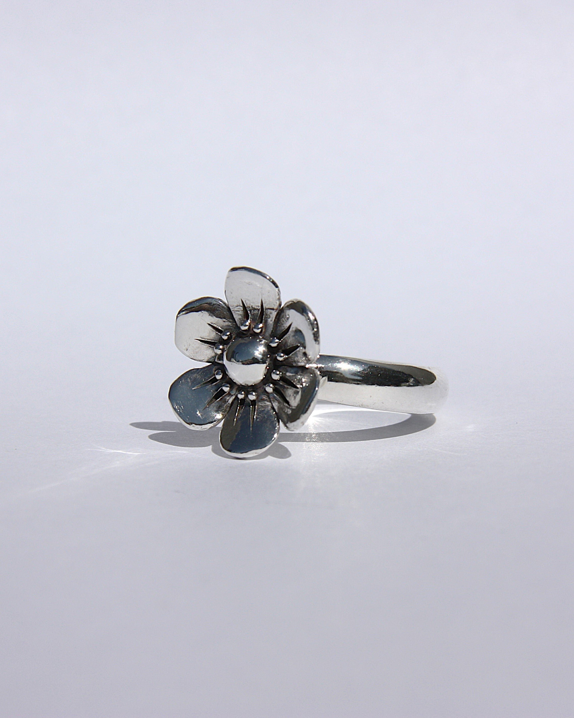 Flower Ring Silver T 1/2