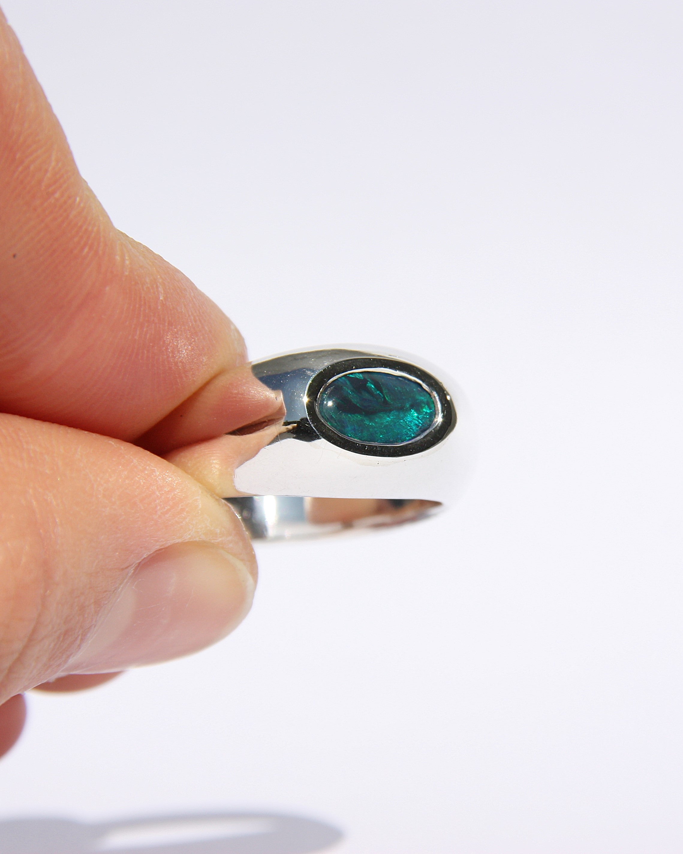 Plain Opal Ring V 1/2