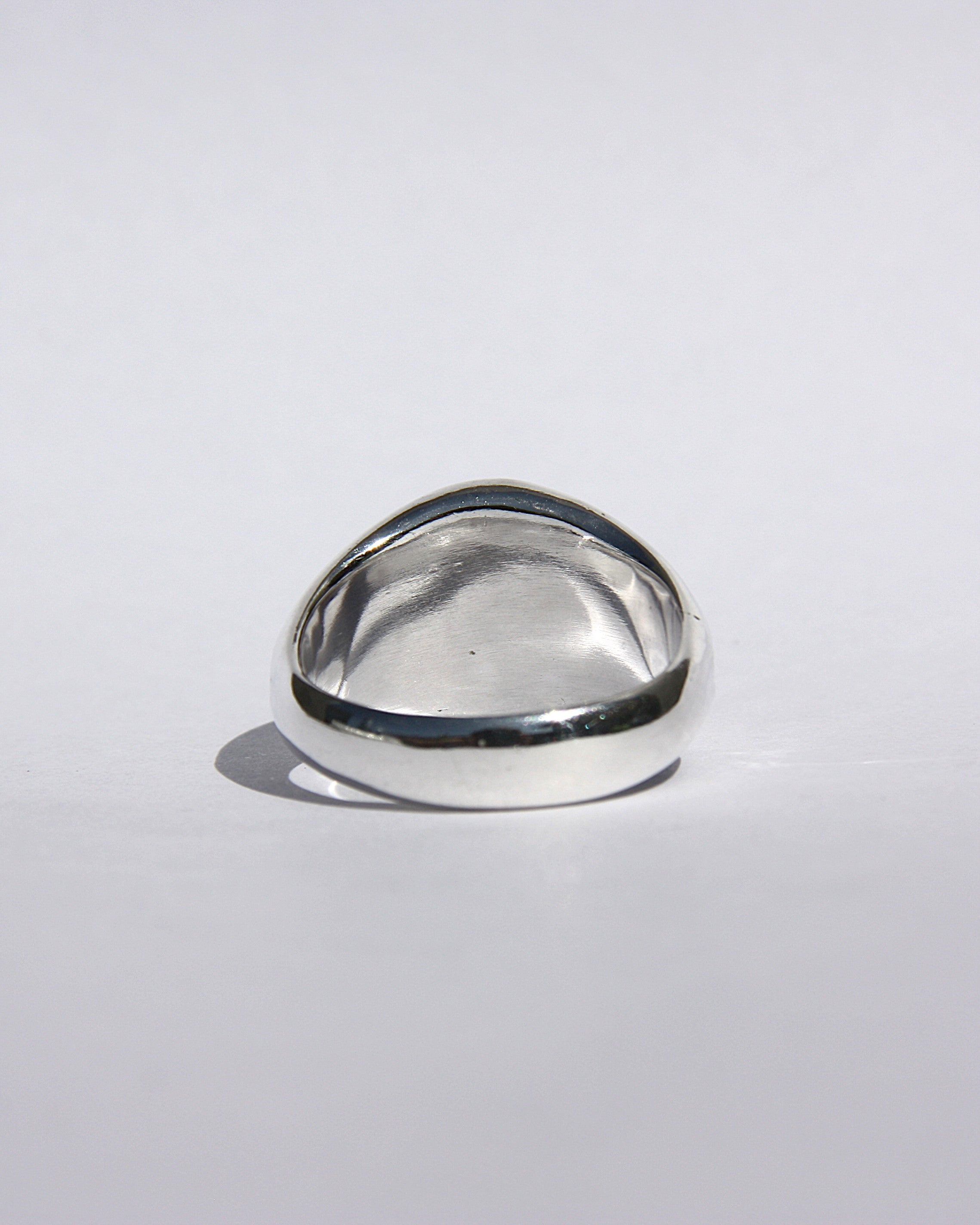 Fern Signet Ring Q 1/2