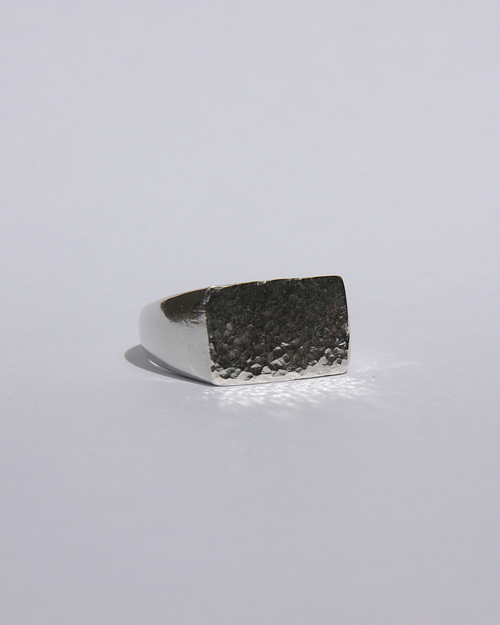 Hammered Signet Ring P