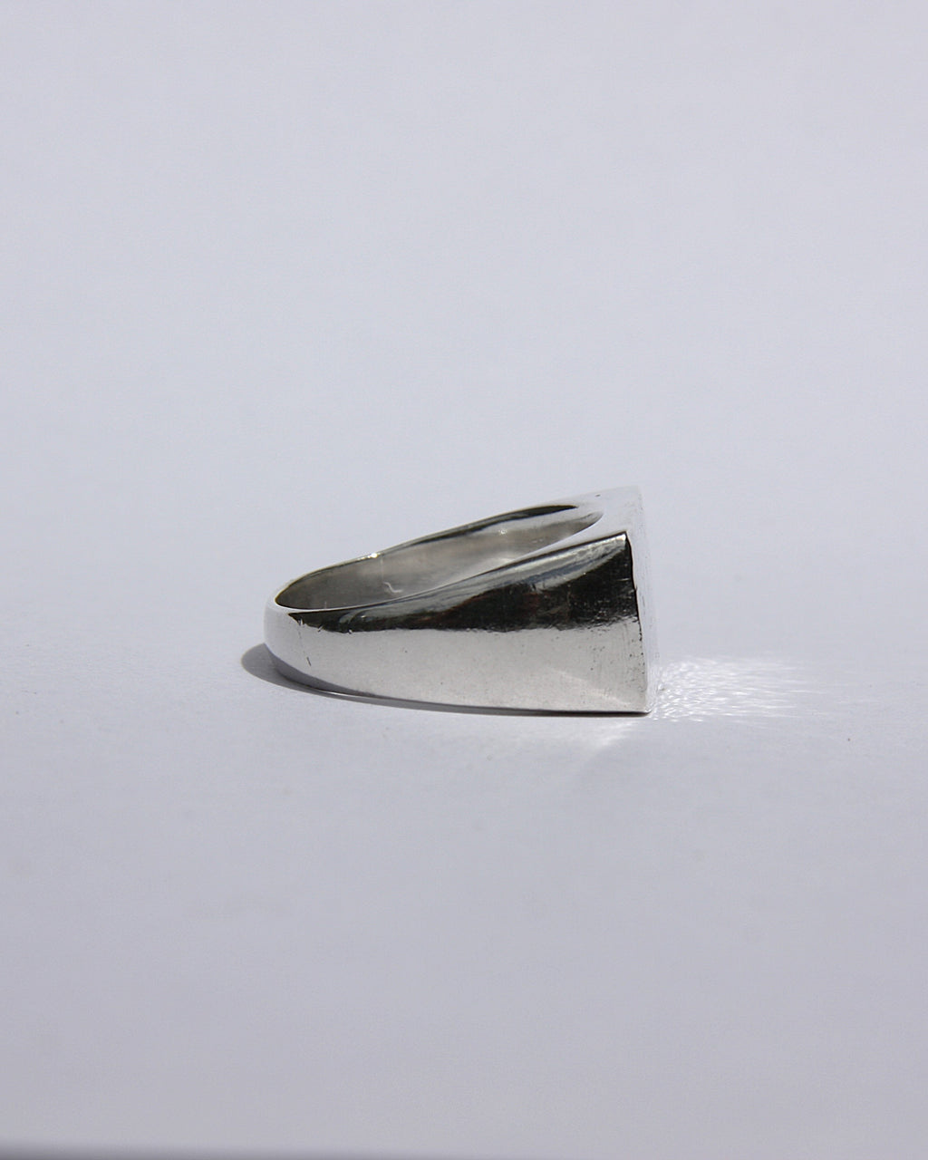 Hammered Signet Ring P
