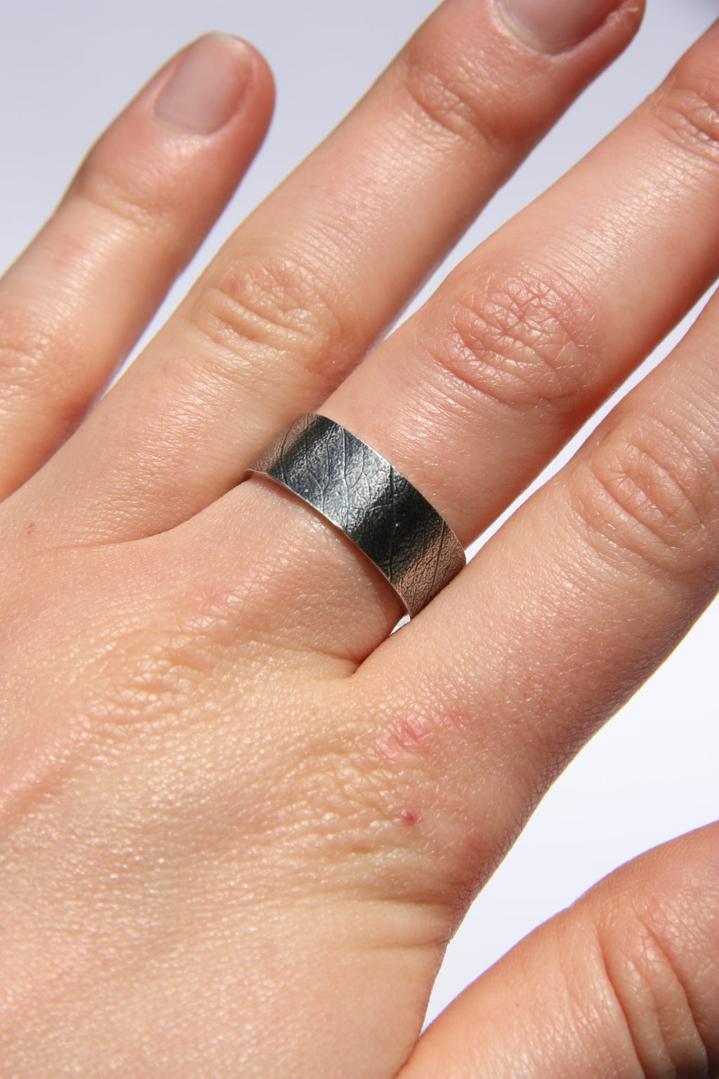 Gum Leaf Imprinted Ring R
