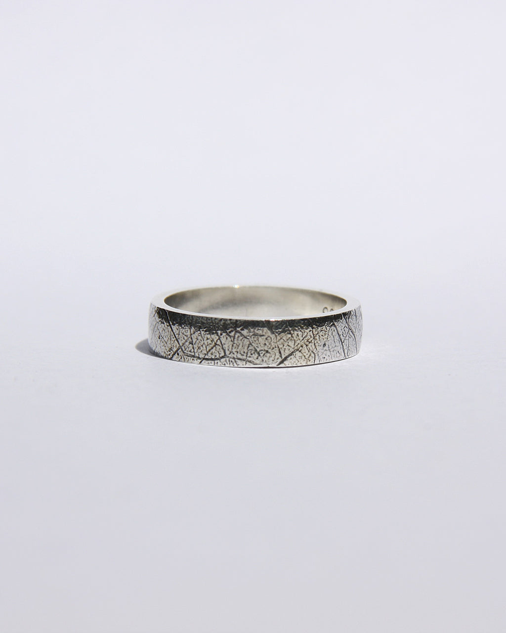 Gum Leaf Imprinted Ring J