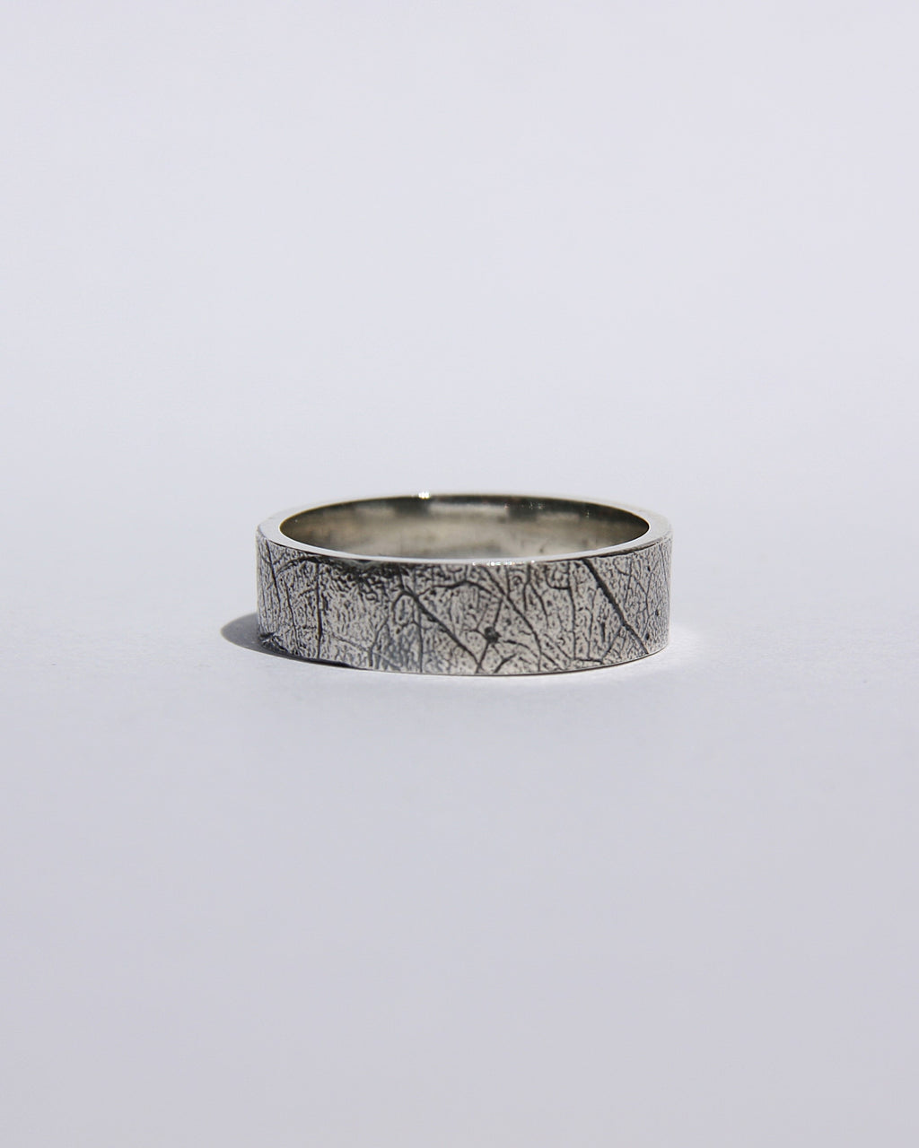 Gum Leaf Imprinted Ring L