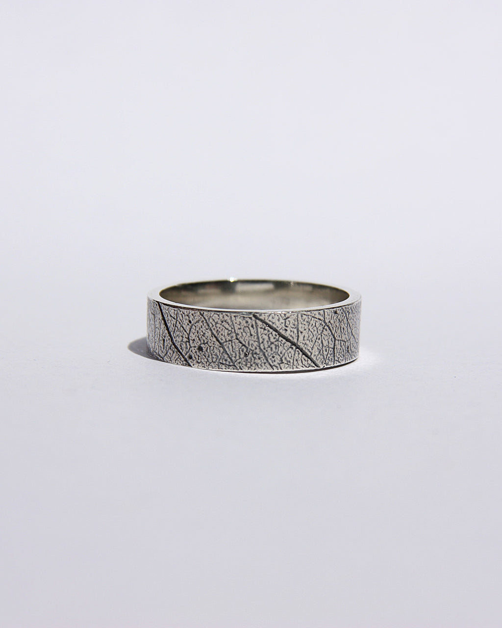Gum Leaf Imprinted Ring L