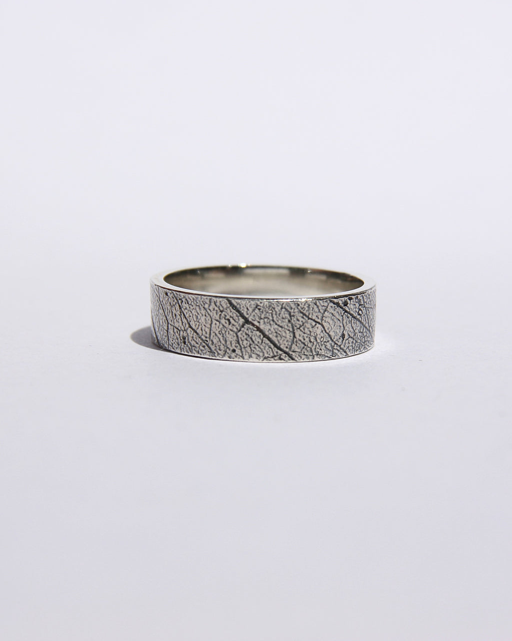 Gum Leaf Imprinted Ring L