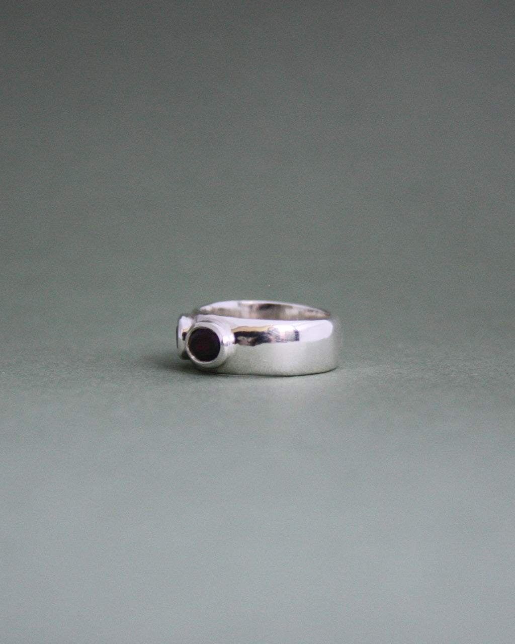 Third Eye Garnets Ring O 1/2