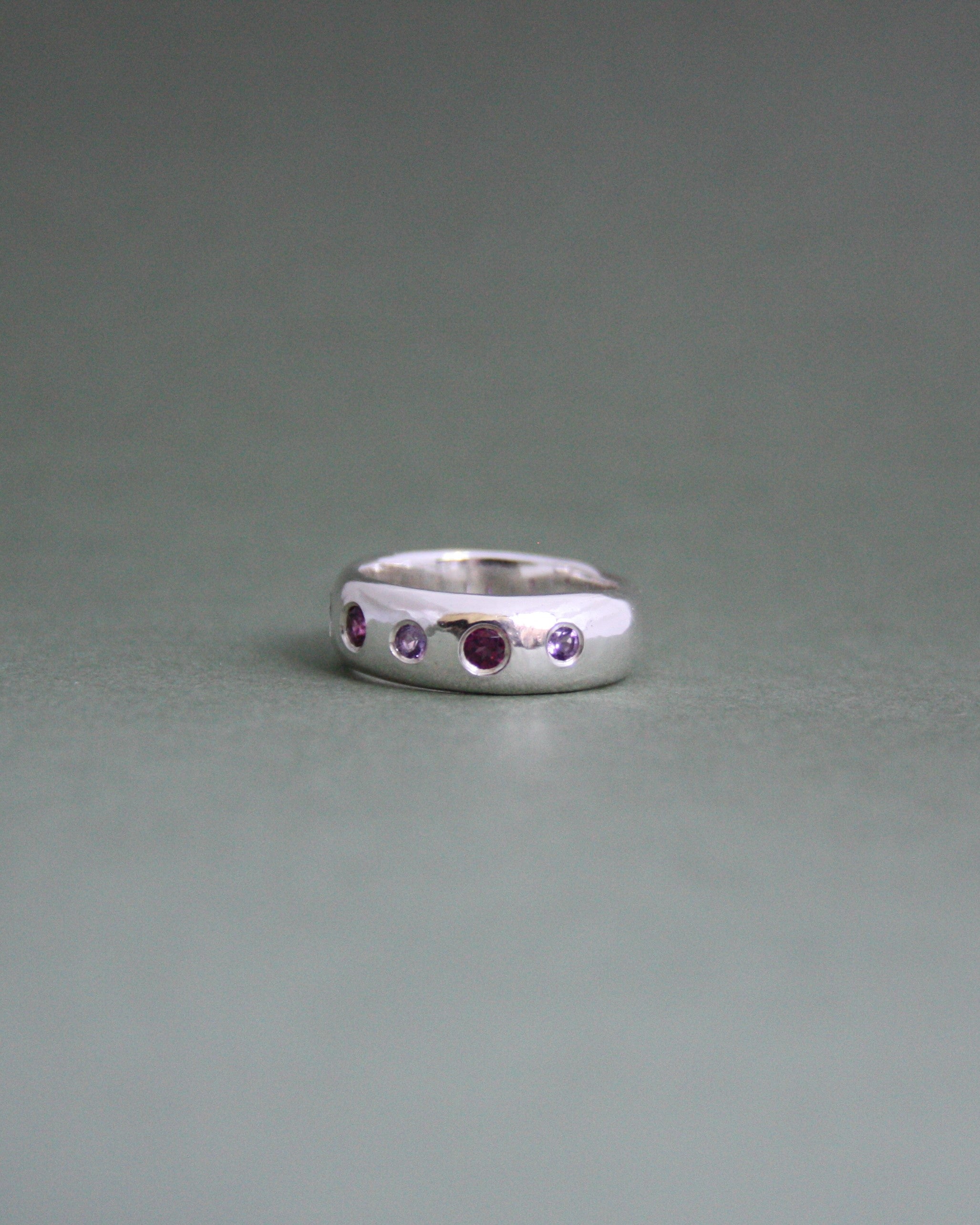 UFO Ring P 1/2