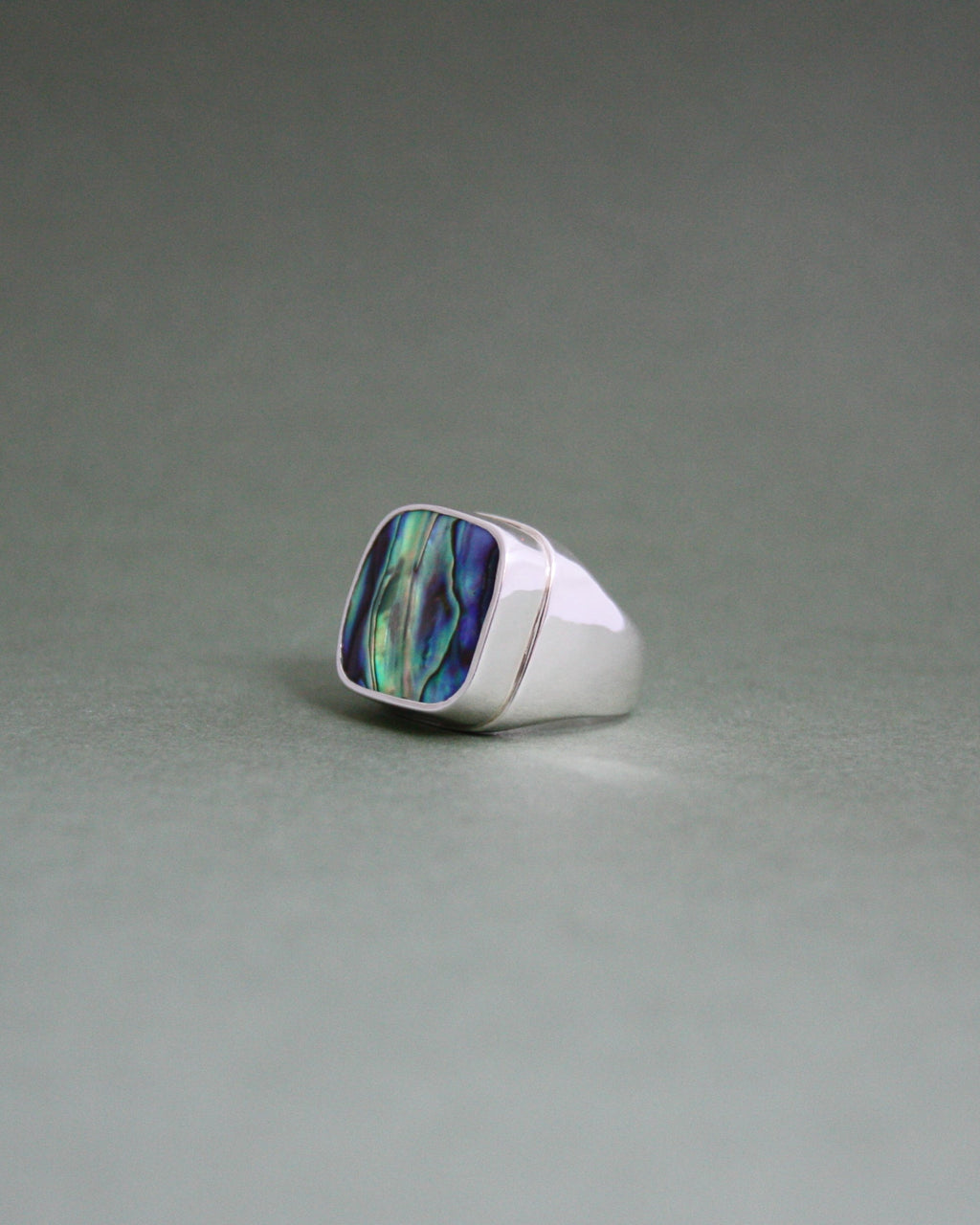 Abalone Signet P