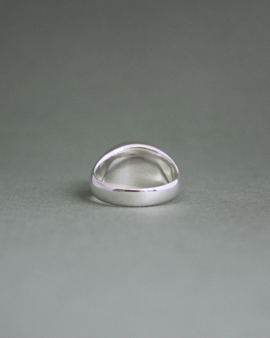Oval Abalone Signet Q