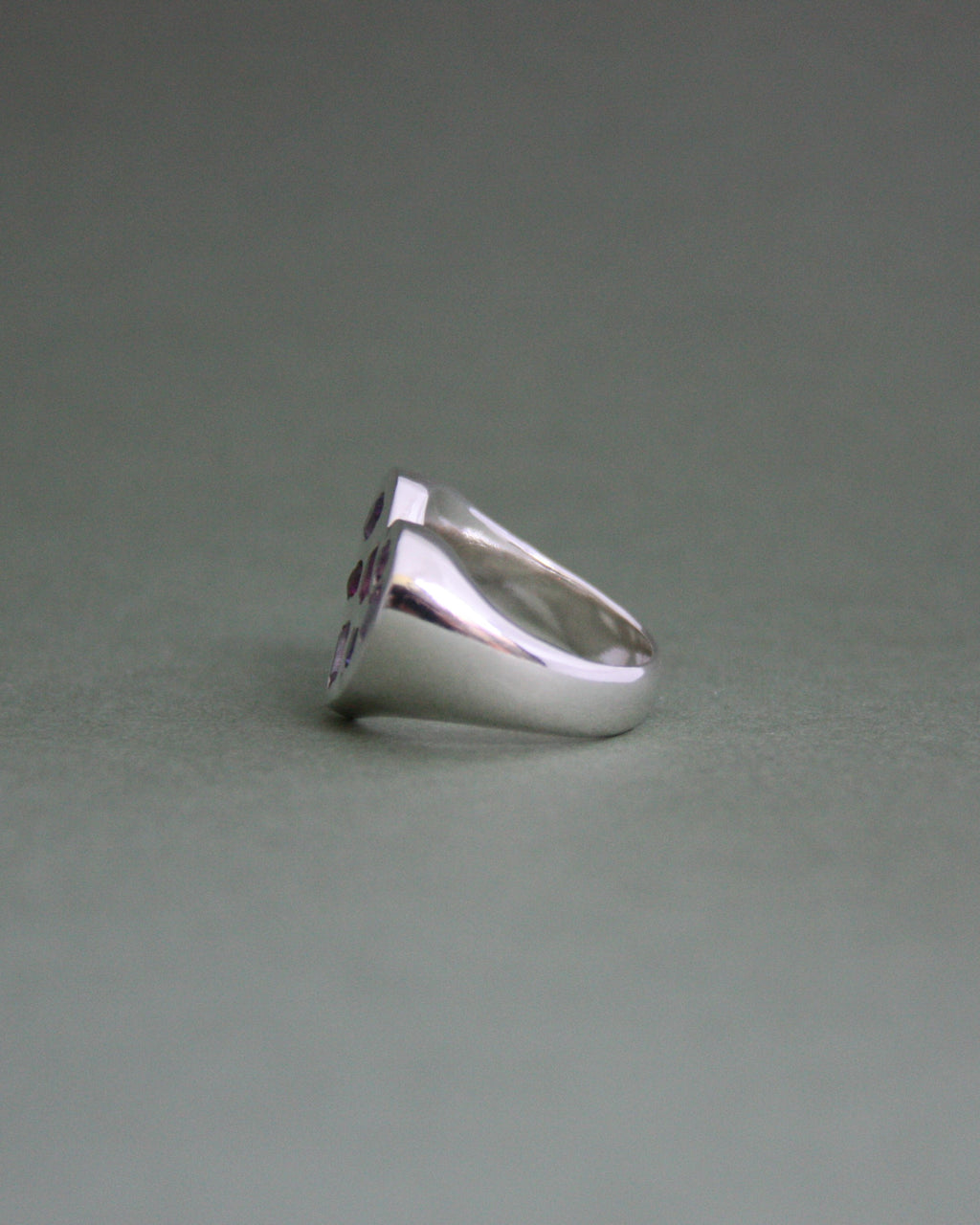 Love Signet P