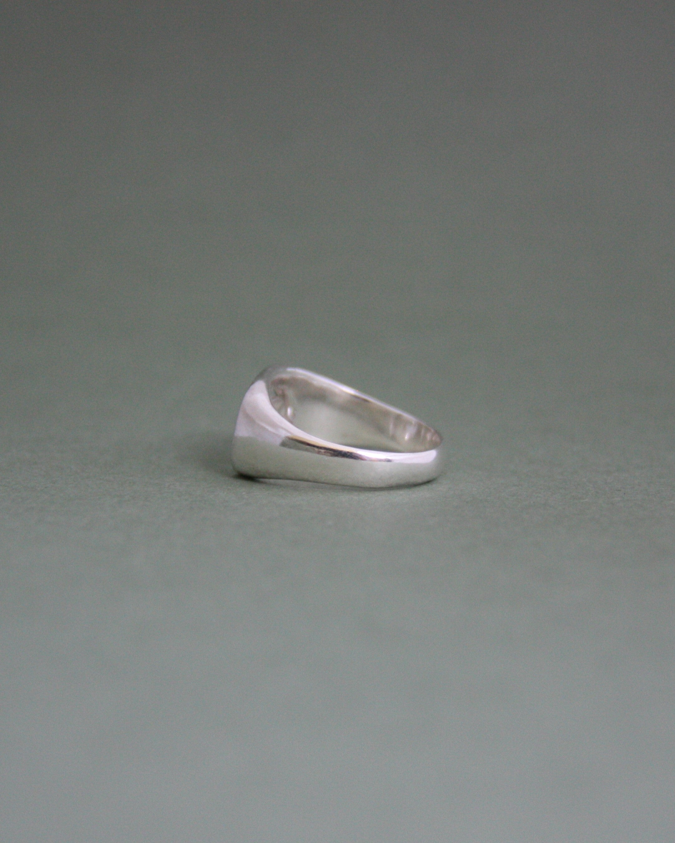Spiral Signet P