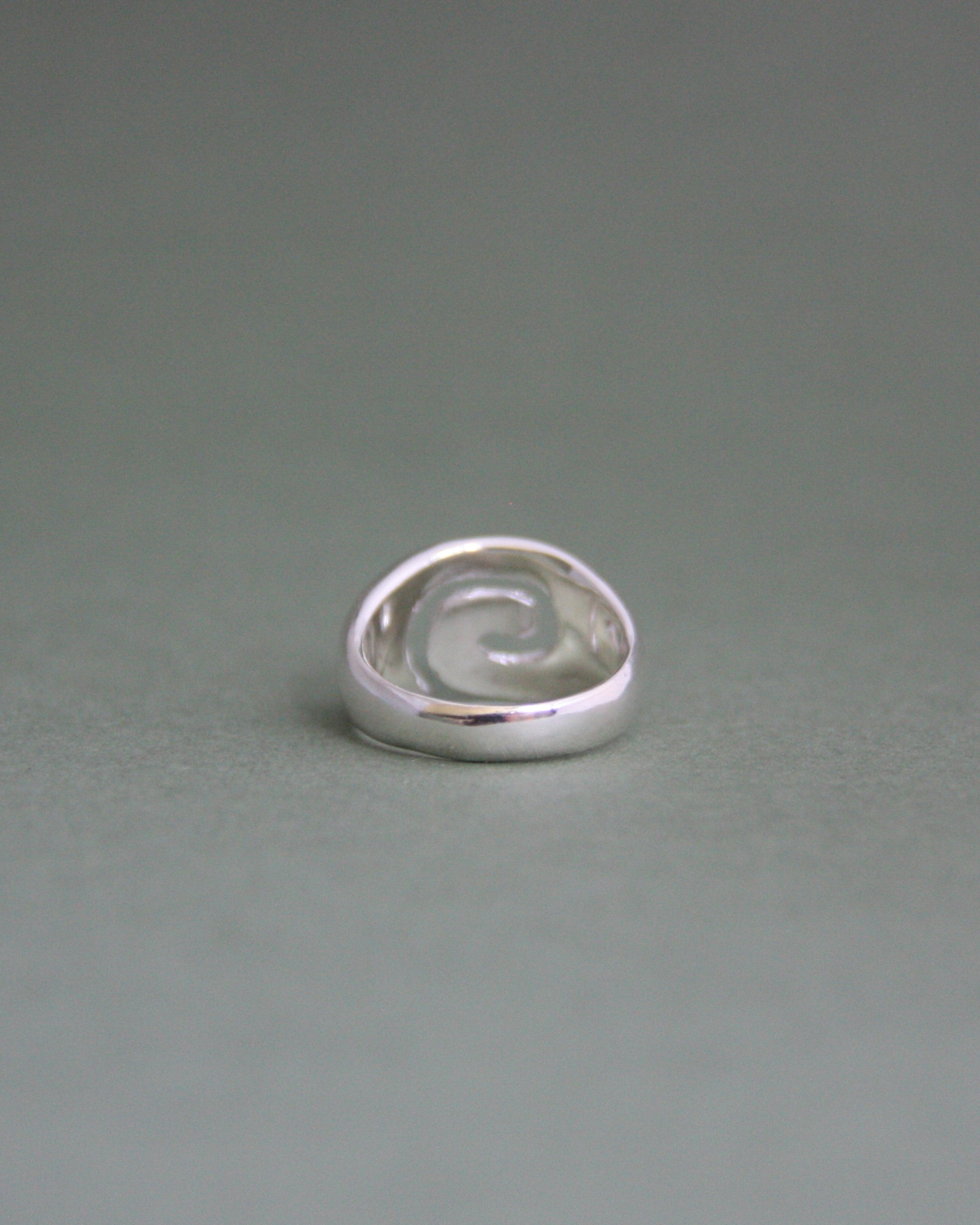 Spiral Signet J 1/2
