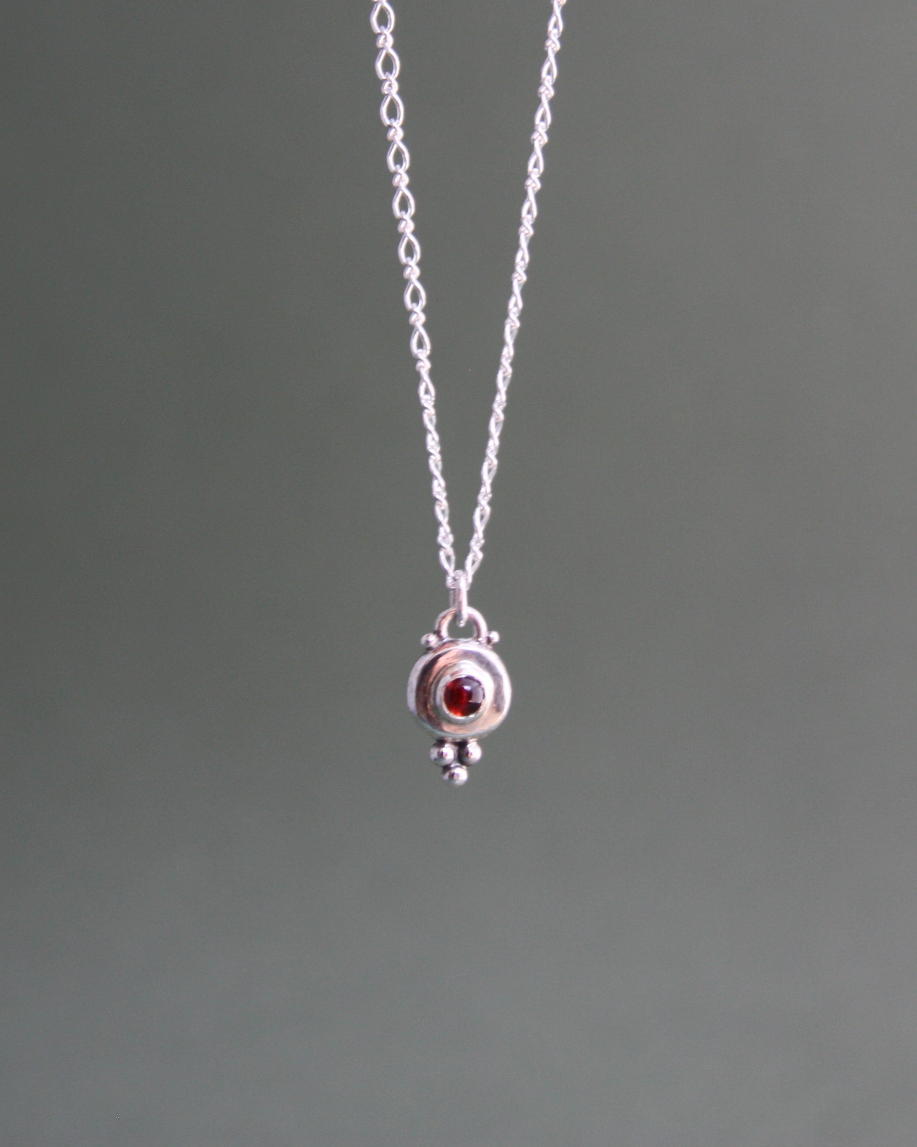 Hannah Necklace Garnet