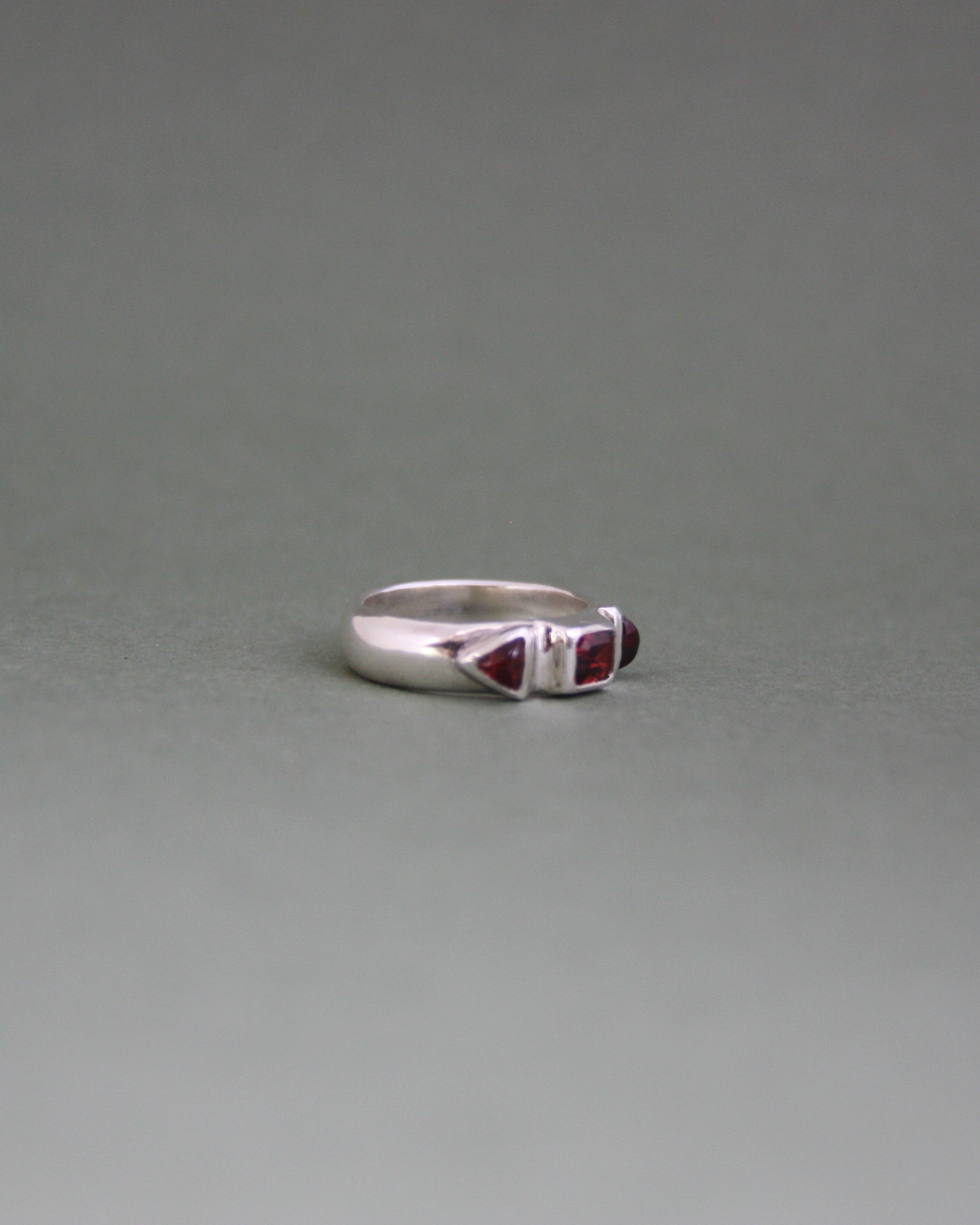 Point Me In The Right Direction Ring K 1/2