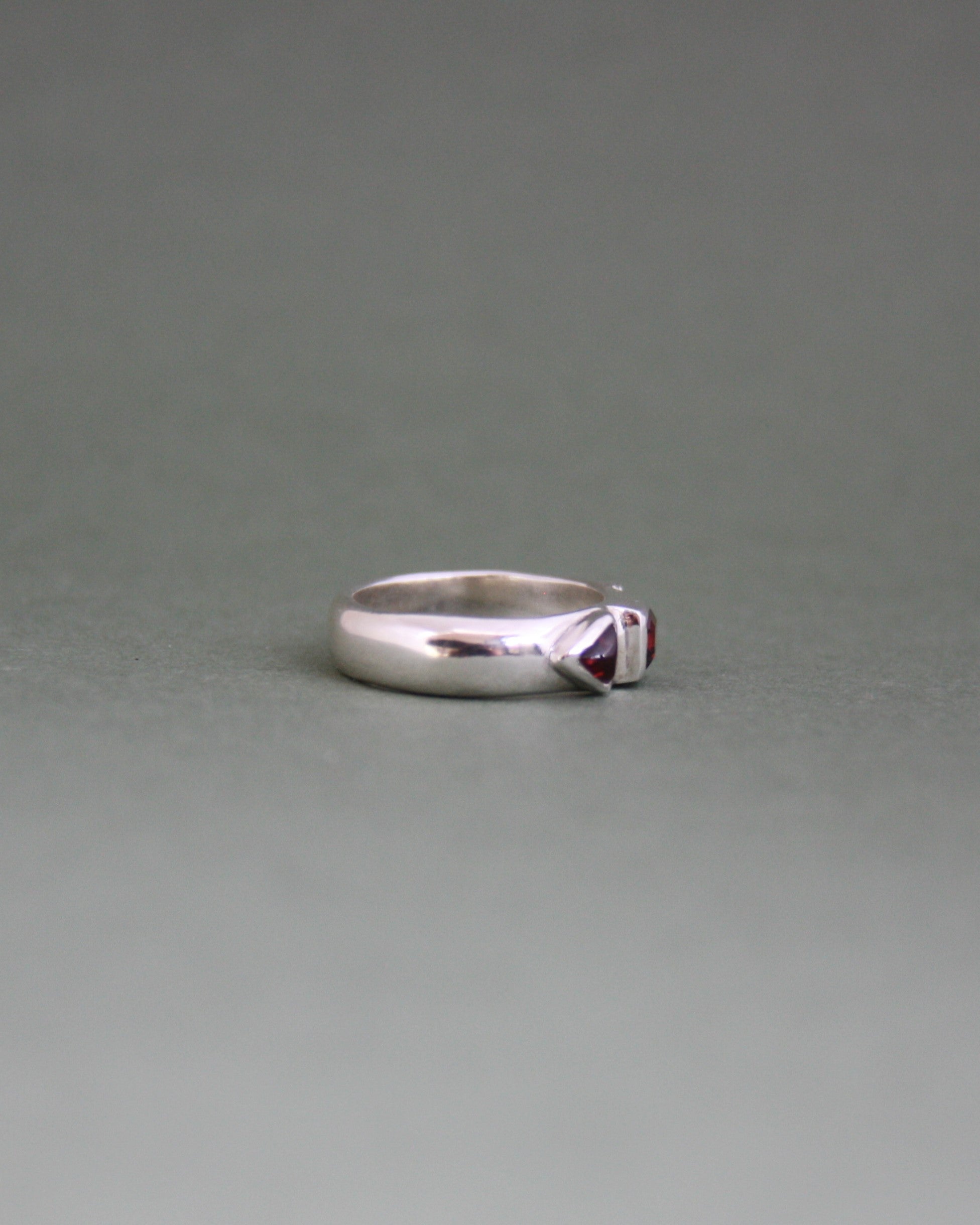Point Me In The Right Direction Ring K 1/2