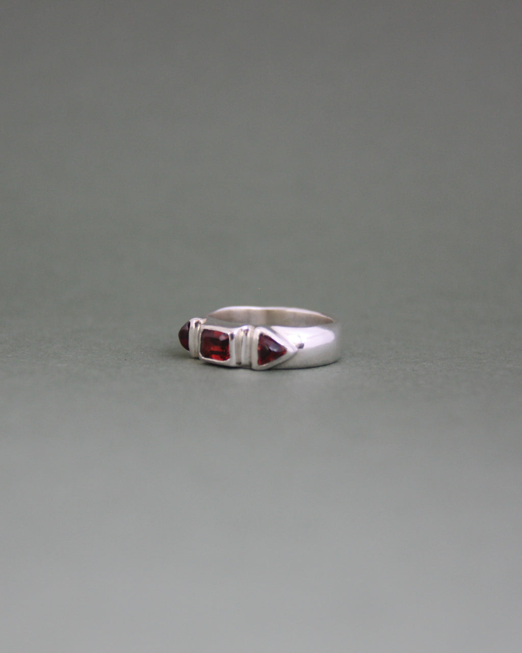 Point Me In The Right Direction Ring K 1/2