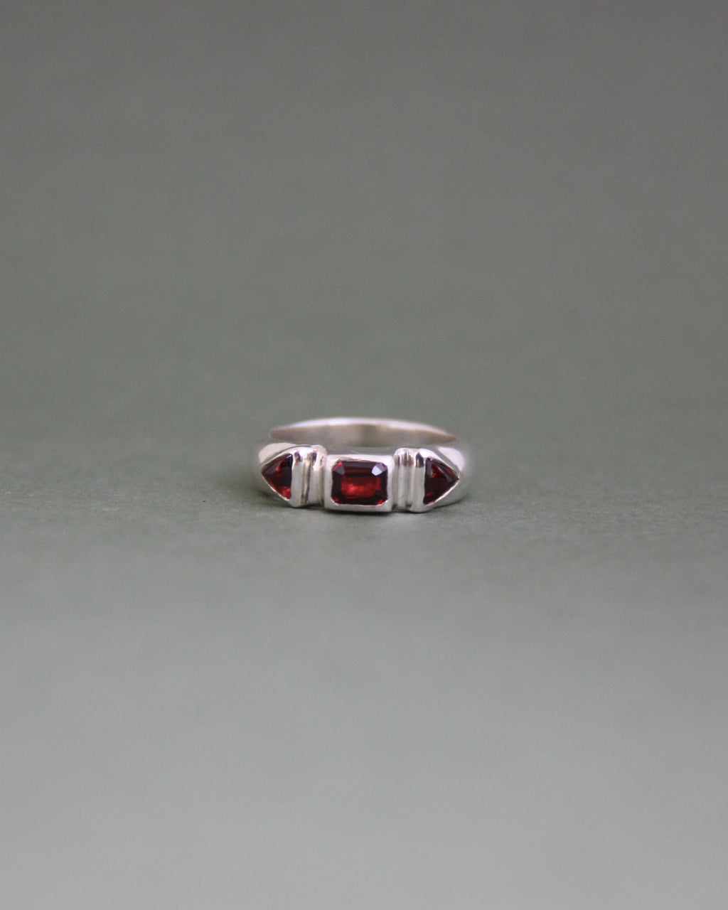 Point Me In The Right Direction Ring K 1/2