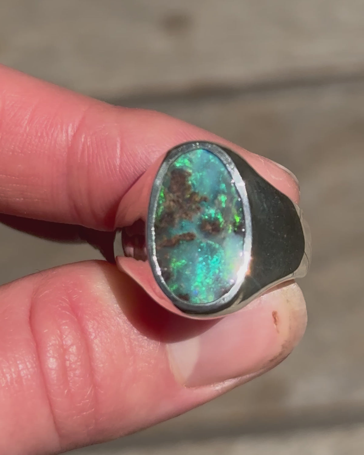 Rock Pools Opal Signet R 1/2