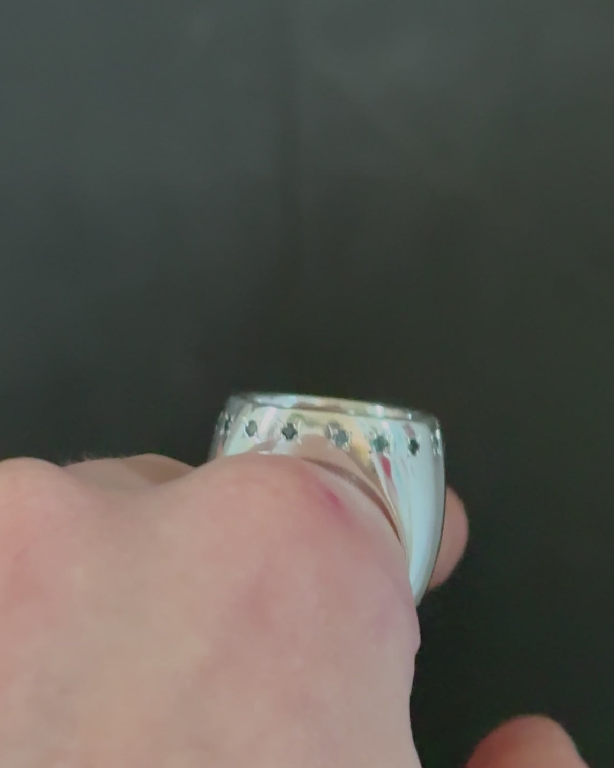 Hollow Ring S 1/2