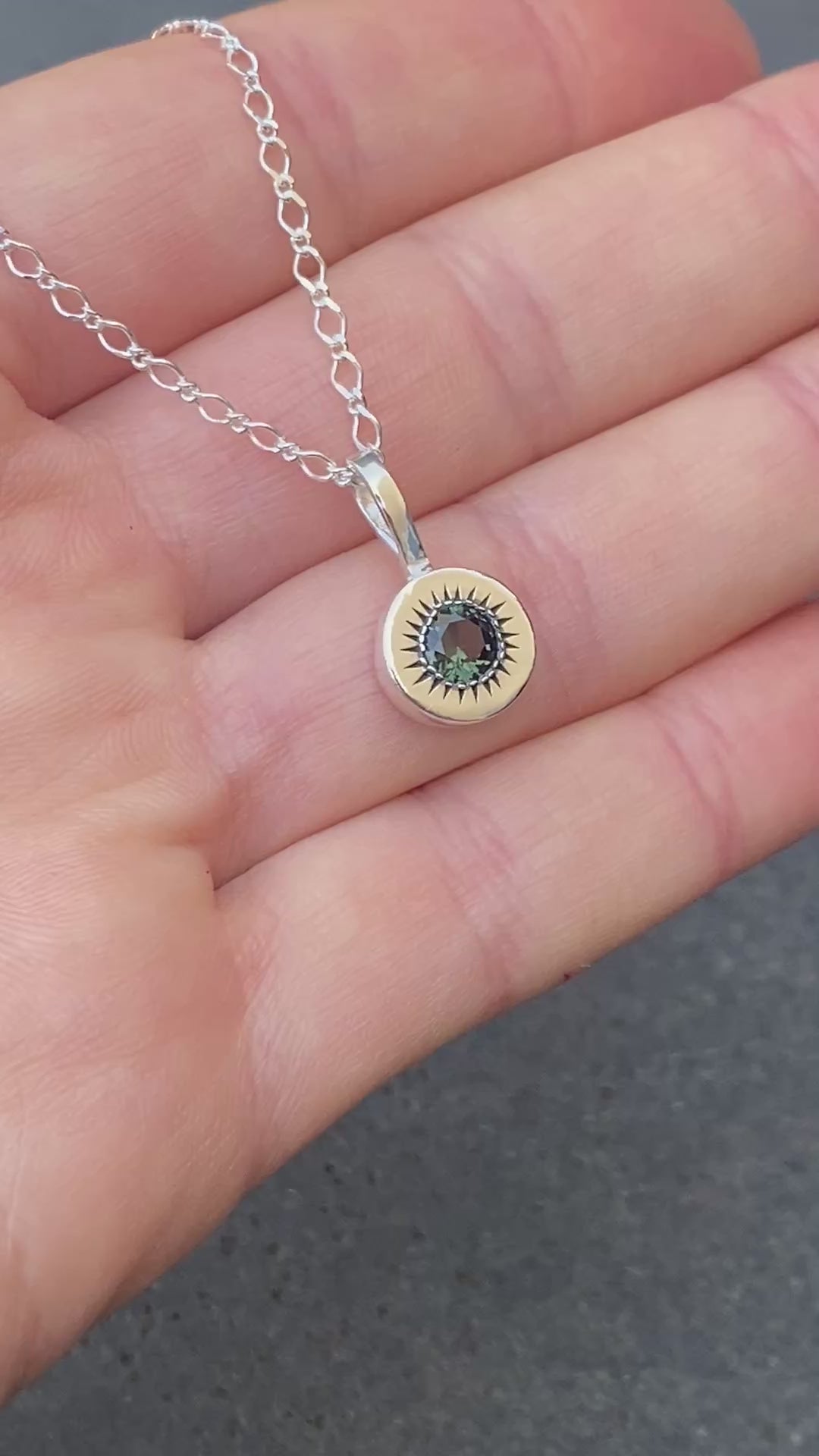 Sunshine Necklace Green